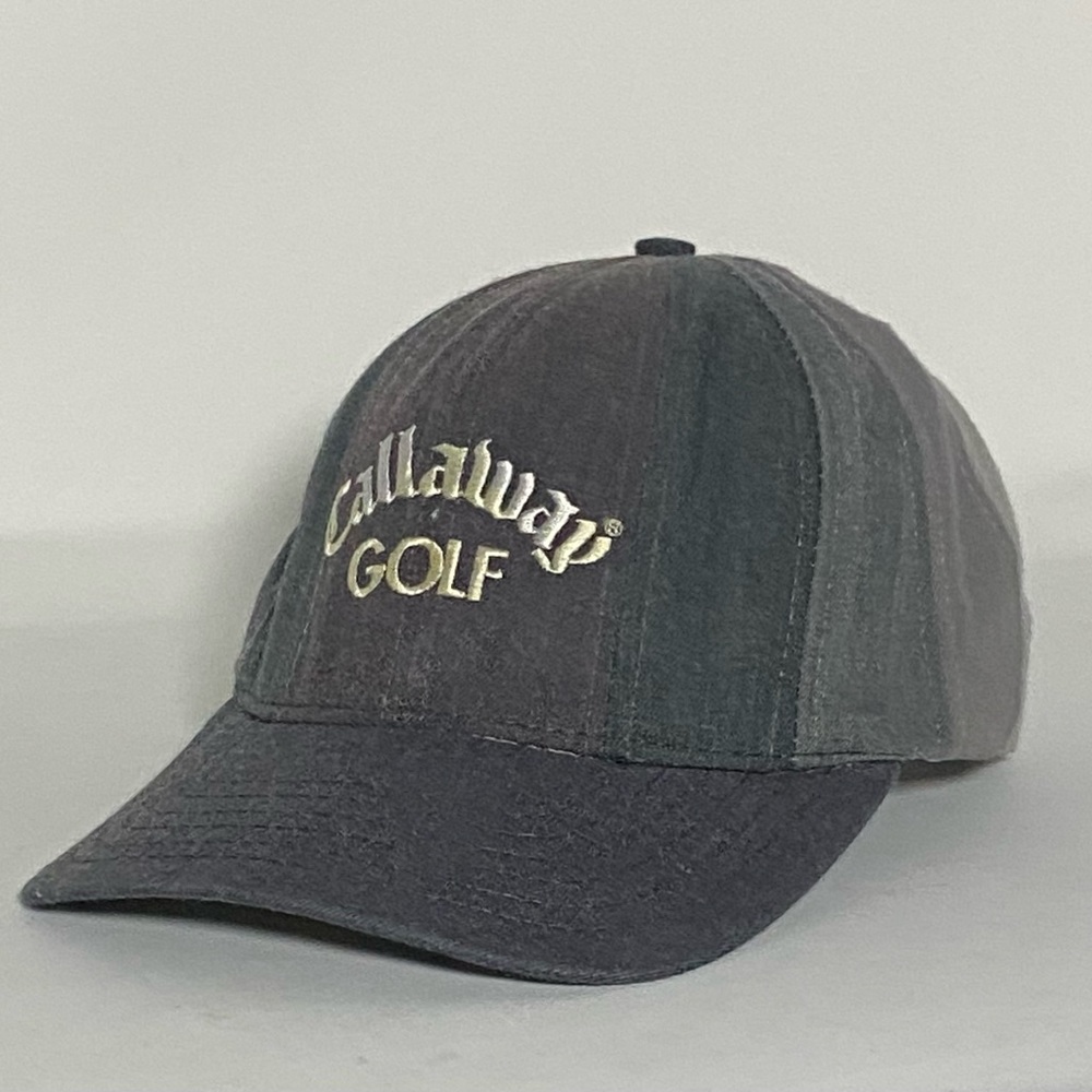 Callaway Golf Mens Gray Baseball Hat w Several Stripes of Gray / Adjustable